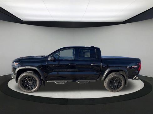 Used 2026 Chevrolet Colorado Trail Boss image 4