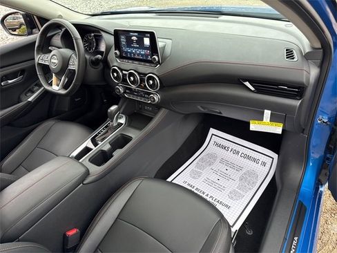 Certified 2025 Nissan Sentra SR w/ SR Premium Package image 12