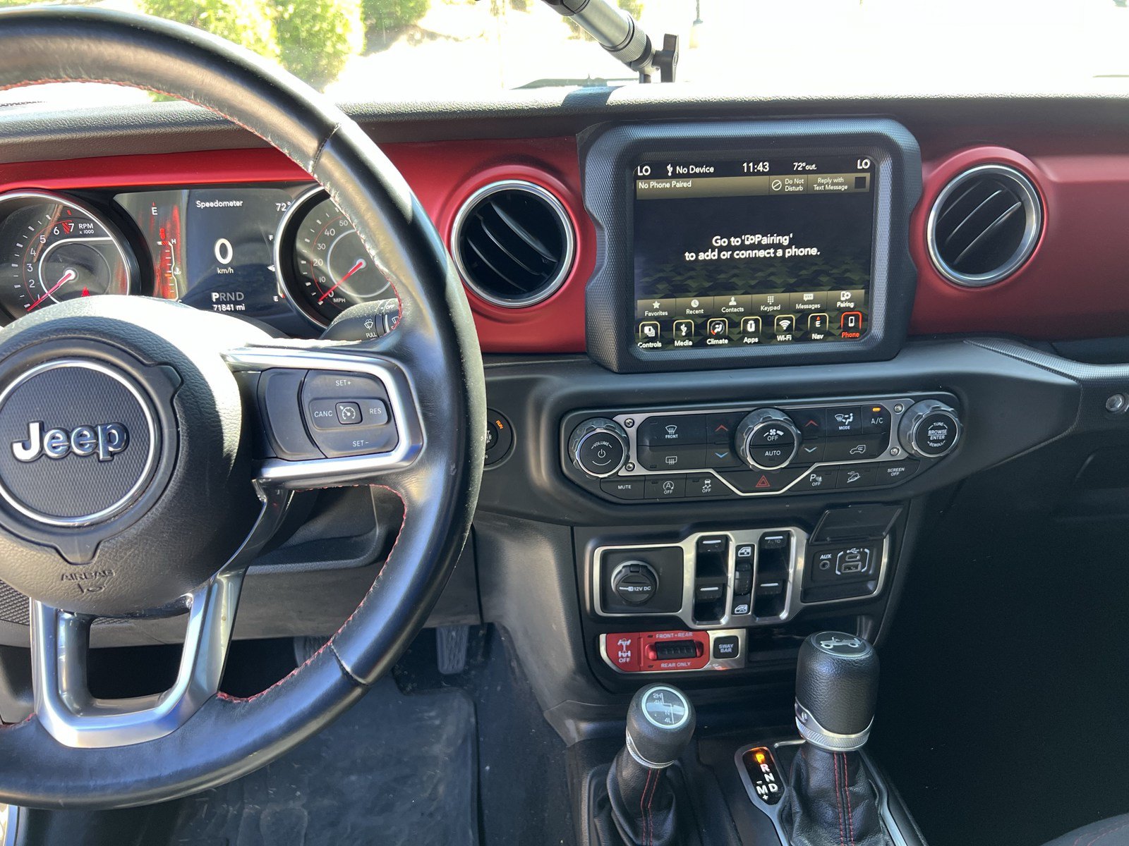 Used 2018 Jeep Wrangler Unlimited Rubicon AWD/4WD image 31