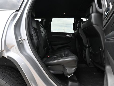 Used 2017 Jeep Grand Cherokee Altitude AWD/4WD image 22