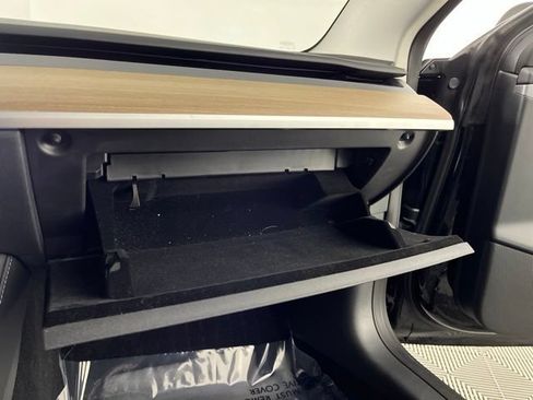 Used 2023 Tesla Model 3 Standard Range RWD image 26