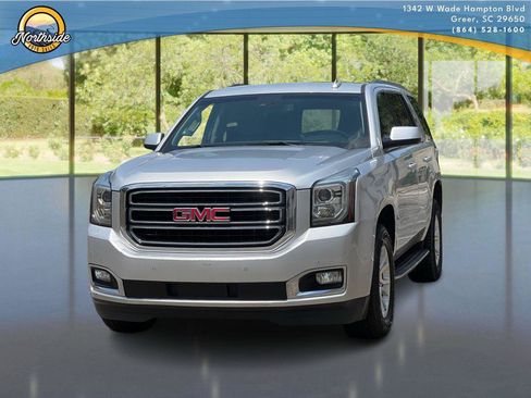 Used 2017 GMC Yukon SLT AWD/4WD image 1