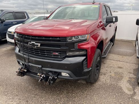 Used 2019 Chevrolet Silverado 1500 LT Trail Boss image 3