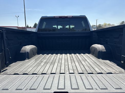 Used 2025 GMC Sierra 1500 AT4 w/ AT4 Premium Package image 19