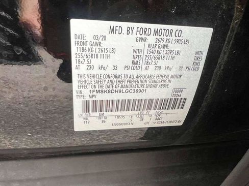 Used 2020 Ford Explorer XLT AWD/4WD image 26