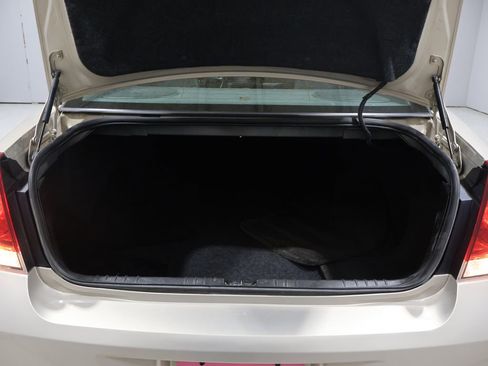 Used 2012 Chevrolet Impala LT image 18