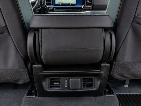 Used 2026 Chevrolet Silverado 3500 LT w/ Convenience Package image 32