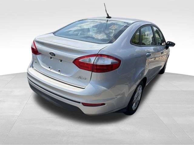 Used 2014 Ford Fiesta SE FWD image 3