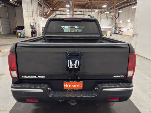 Used 2017 Honda Ridgeline Sport image 6