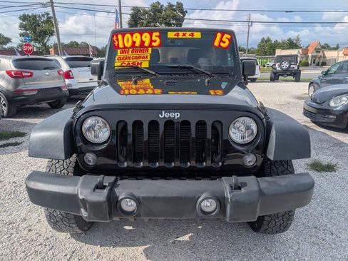 Used 2015 Jeep Wrangler Unlimited Sport w/ Quick Order Package 24S AWD/4WD image 2
