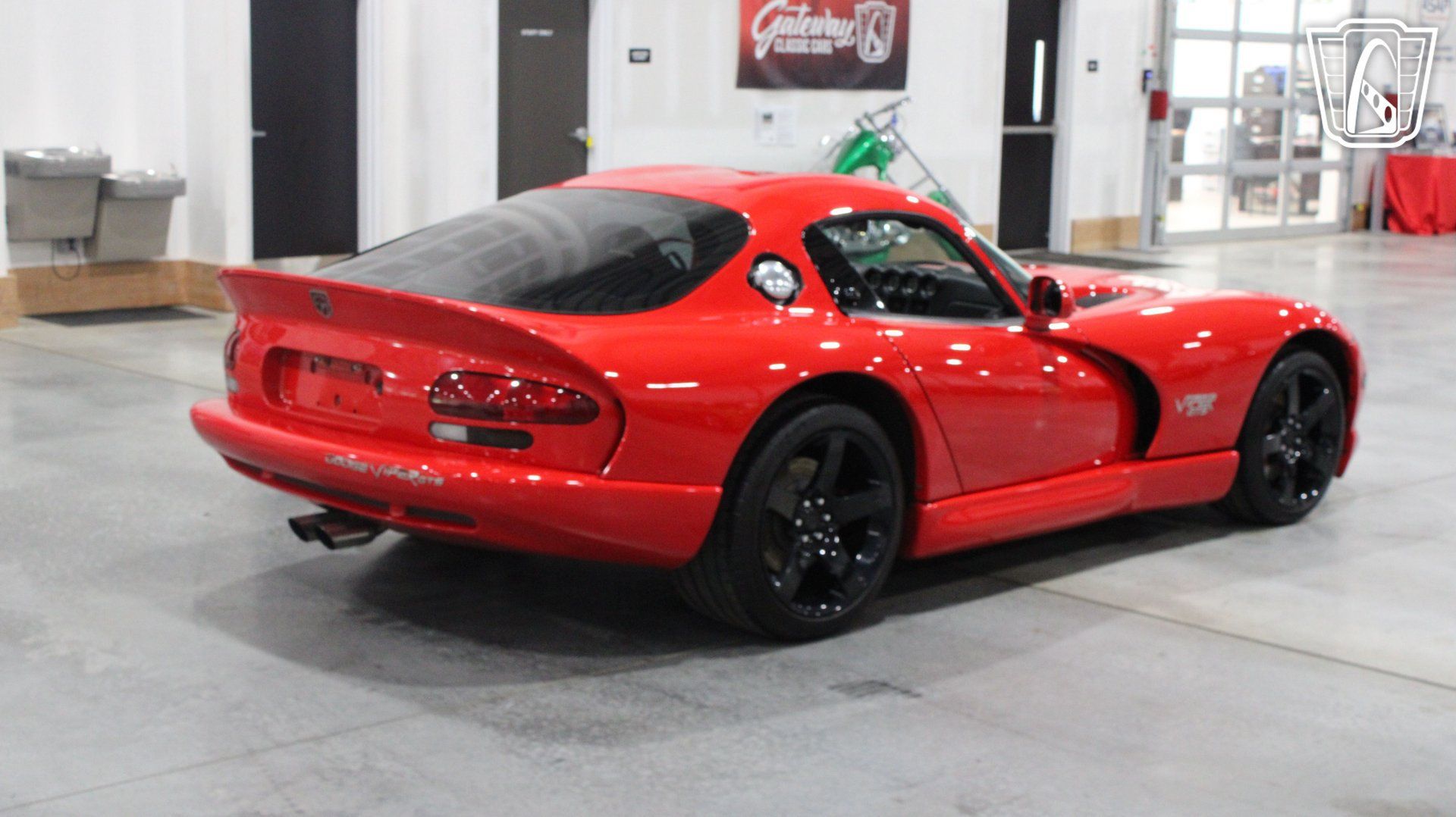 Used 1997 Dodge Viper GTS RWD image 4