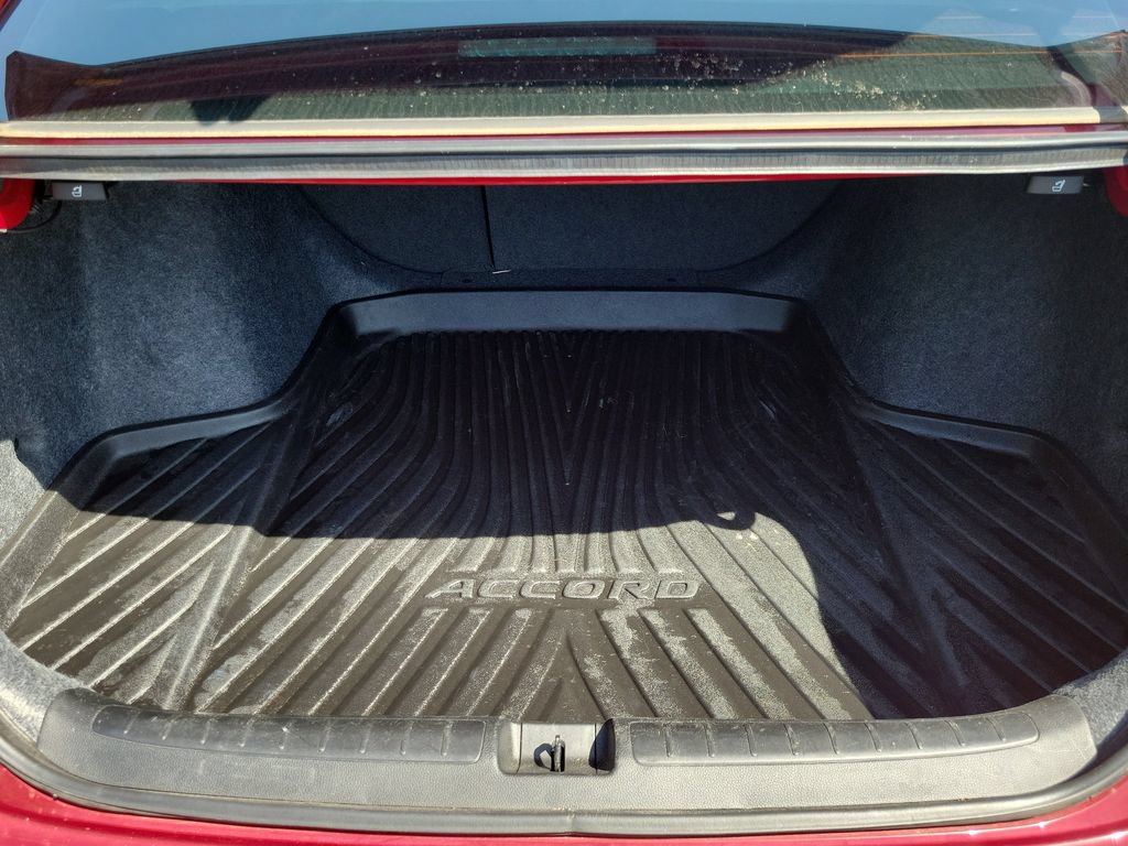 Used 2022 Honda Accord Sport image 32