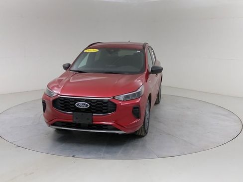 Certified 2024 Ford Escape ST-Line w/ Equipment Group 301A image 8