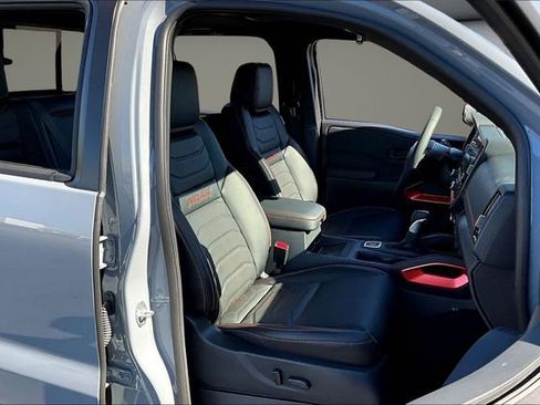 New 2026 Nissan Frontier PRO-4X w/ Pro Premium Package image 11