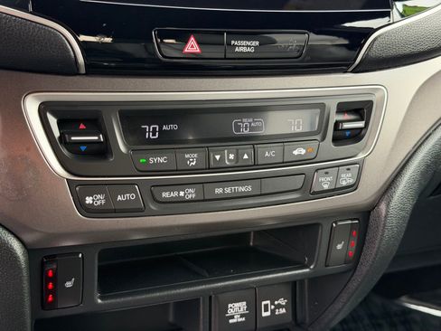 Used 2023 Honda Passport EX-L image 25