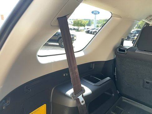 Used 2021 Toyota 4Runner SR5 image 10