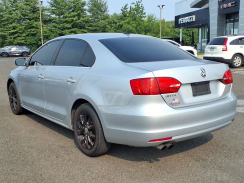 Used 2014 Volkswagen Jetta SE FWD image 6