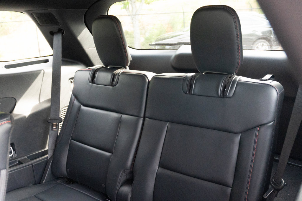 Used 2025 Ford Explorer ST-Line RWD image 24