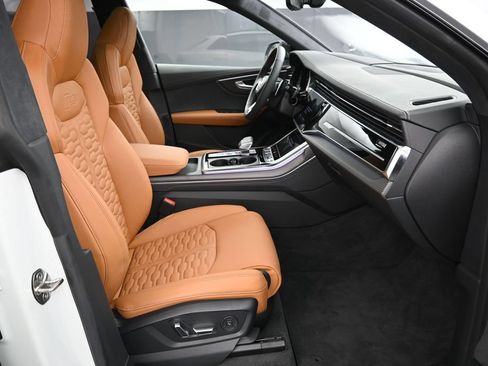 Used 2025 Audi RS Q8 performance AWD/4WD image 29
