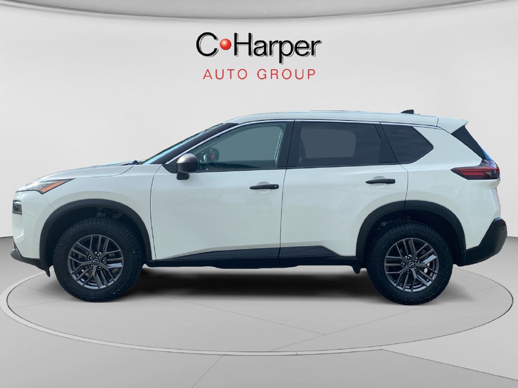Used 2023 Nissan Rogue S AWD/4WD image 6