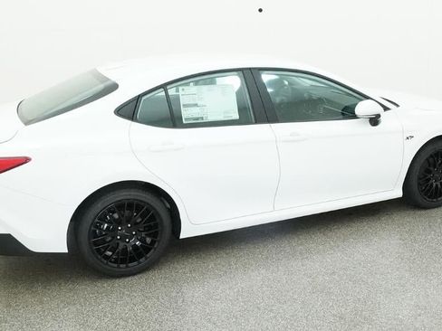 New 2026 Toyota Camry LE FWD image 10