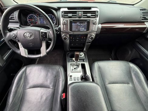 Used 2017 Toyota 4Runner Limited AWD/4WD image 9