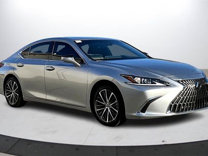 Used 2023 Lexus ES 350 w/ Premium Package