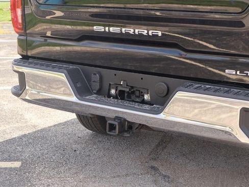 New 2026 GMC Sierra 1500 SLT w/ SLT Premium Package AWD/4WD image 8