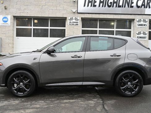 Used 2024 Dodge Hornet R/T Plus w/ Tech Pack Plus w/o Parking image 5