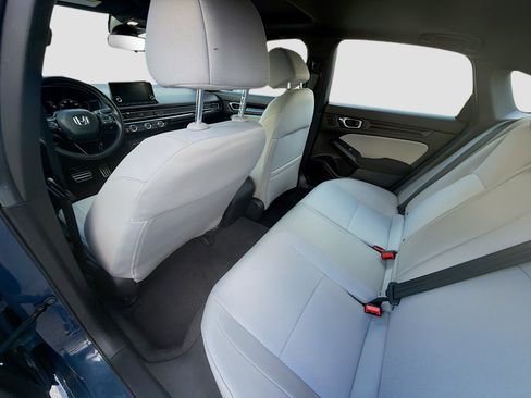 Used 2025 Honda Civic Sport image 23