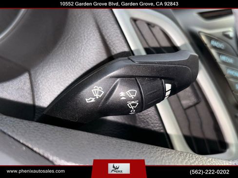 Used 2014 Ford Focus SE image 26