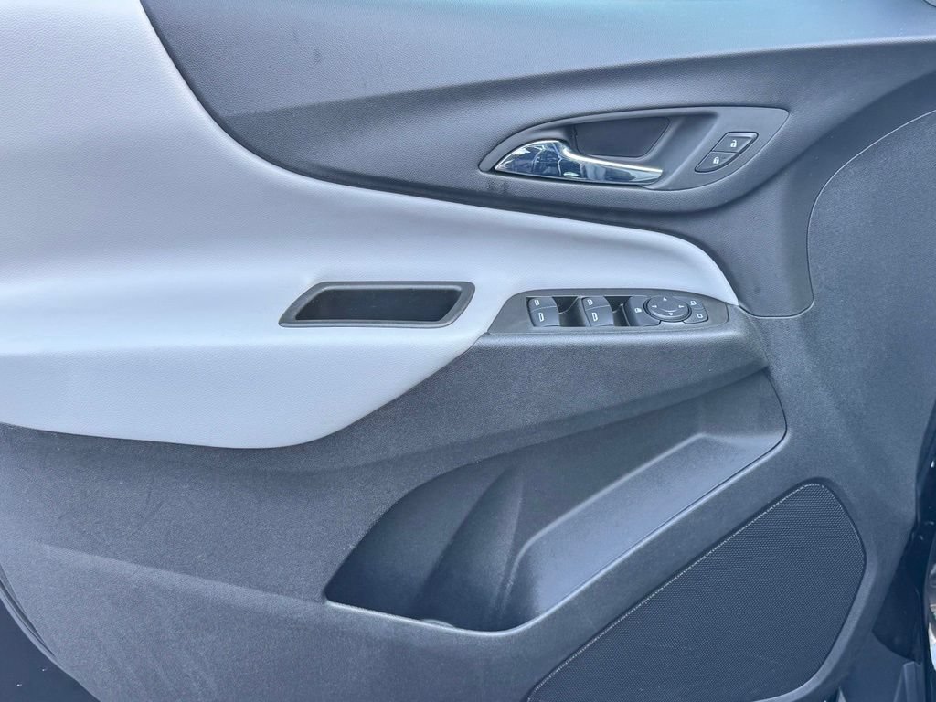 Used 2023 Chevrolet Equinox LT FWD image 24