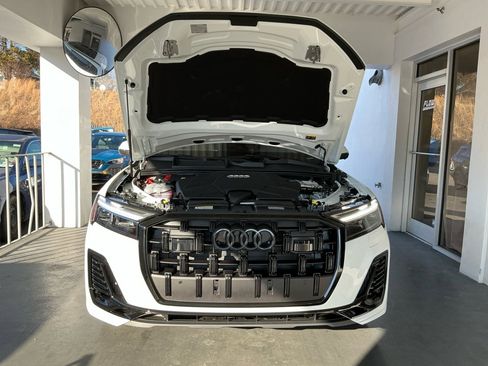 New 2026 Audi Q7 3.0T Premium Plus image 15