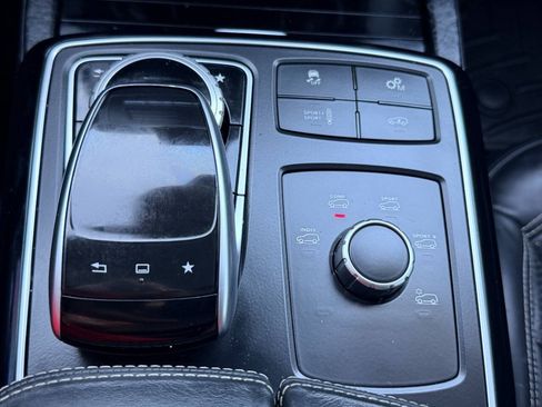 Used 2016 Mercedes-Benz GLE 63 AMG S image 44