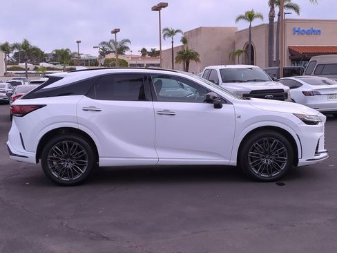 Used 2023 Lexus RX 500h F Sport image 5