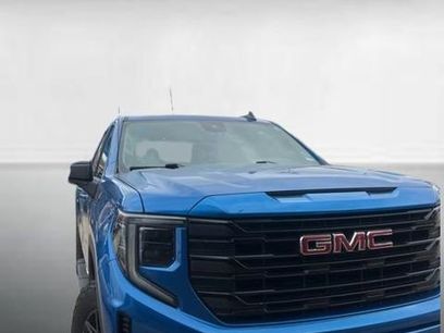 Used 2023 GMC Sierra 1500 Elevation