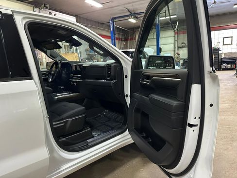 Certified 2023 GMC Sierra 1500 Elevation w/ X31 Off-Road Package image 26