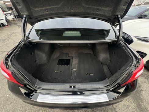 Used 2017 Nissan Altima 2.5 SV w/ Convenience Package image 26