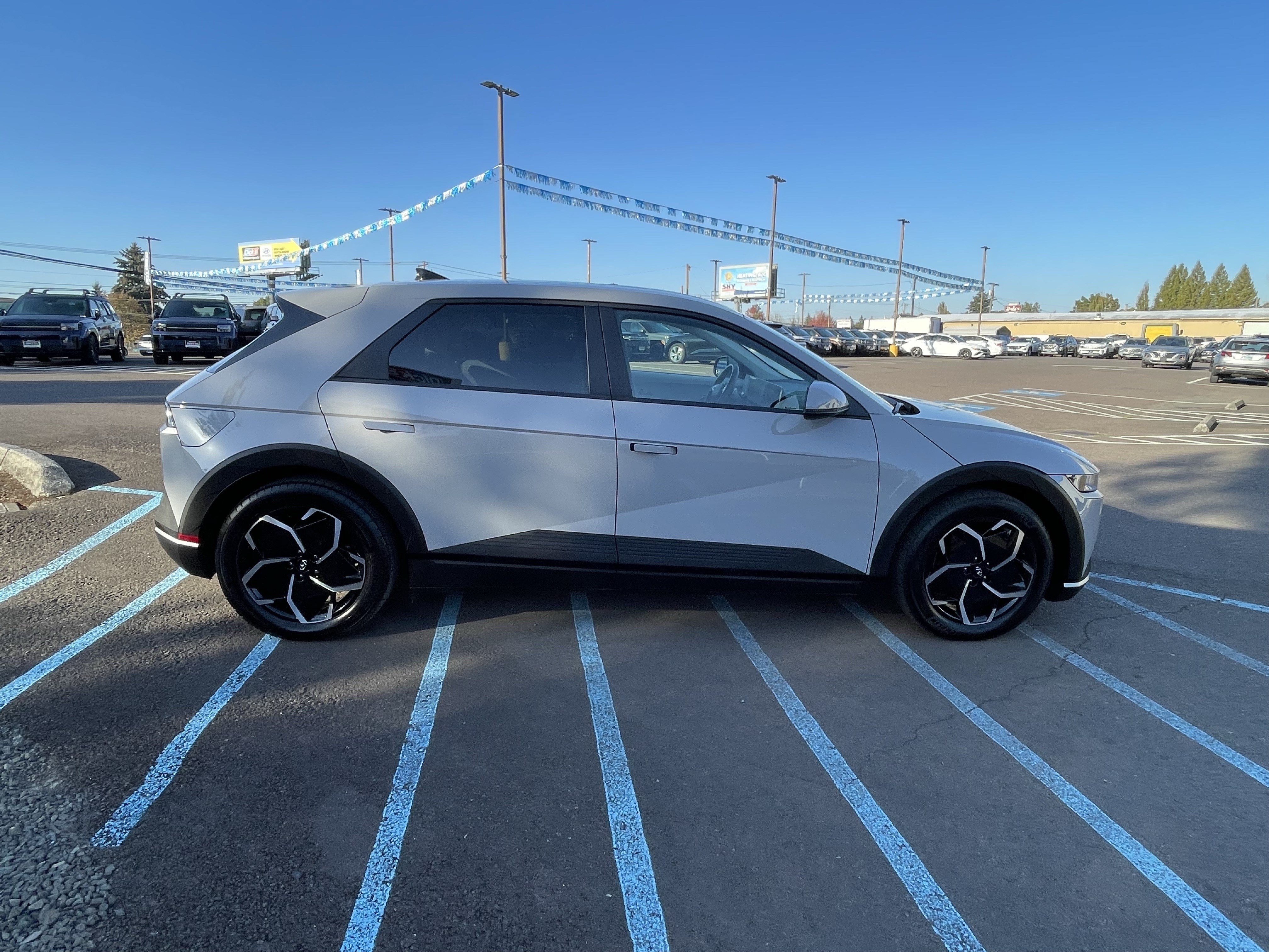 Certified 2023 Hyundai Ioniq 5 SEL AWD/4WD image 6