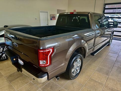Used 2015 Ford F150 XLT w/ Equipment Group 302A Luxury RWD image 5