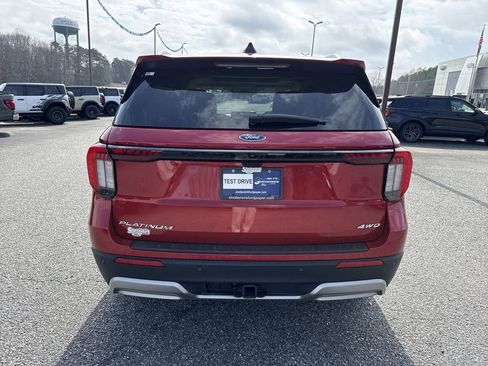 Used 2025 Ford Explorer Platinum w/ LUX Leather Package image 6