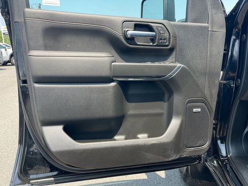 Used 2022 GMC Sierra 2500 AT4 w/ AT4 Premium Plus Package image 27