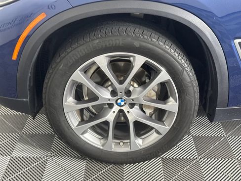 Used 2019 BMW X5 xDrive40i w/ Premium Package 2 AWD/4WD image 11