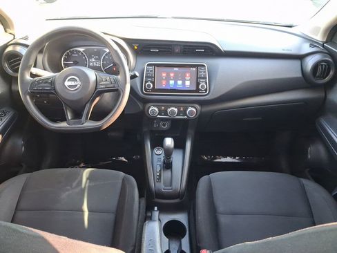 Used 2023 Nissan Kicks S FWD image 9