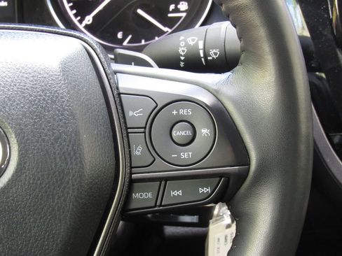Used 2024 Toyota Camry SE FWD image 24