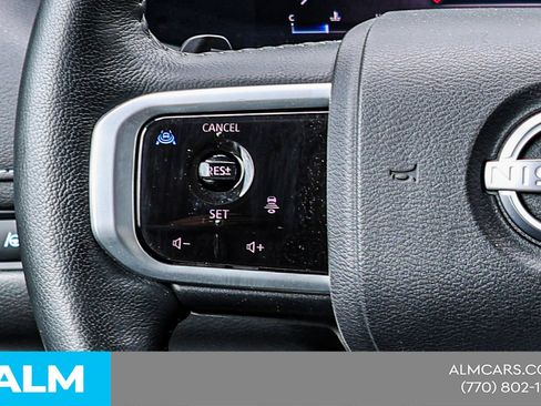 Used 2025 Nissan Armada SV AWD/4WD image 28