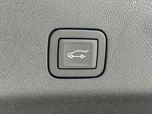 New 2026 Chevrolet Tahoe High Country w/ Sun And Tow Package AWD/4WD image 34