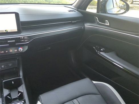 Used 2025 Kia K5 GT-Line image 16