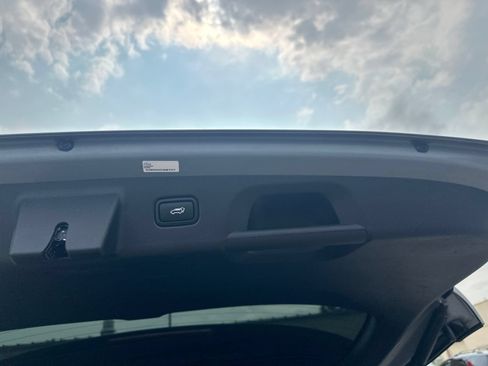 Used 2020 Hyundai Palisade SEL FWD image 32