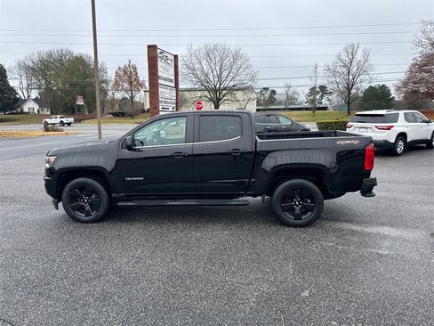 Used 2016 Chevrolet Colorado LT w/ Midnight Edition image 8